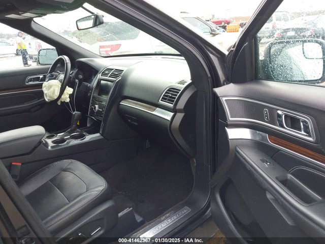 1FM5K7FH8HGA42744 Ford Explorer Limited