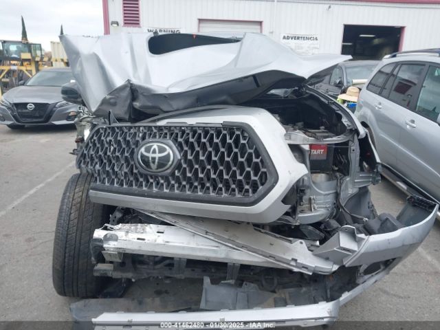 3TMBZ5DN9KM017798 Toyota Tacoma Trd Sport
