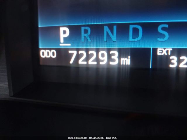 5TFDY5F19FX483320 Toyota Tundra Sr5 5.7l V8