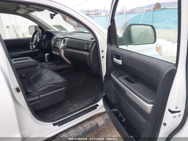 5TFDY5F19FX483320 Toyota Tundra Sr5 5.7l V8