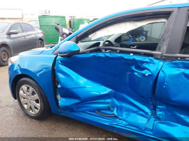 3KPA25AD5NE481956 KIA Rio 5-door S