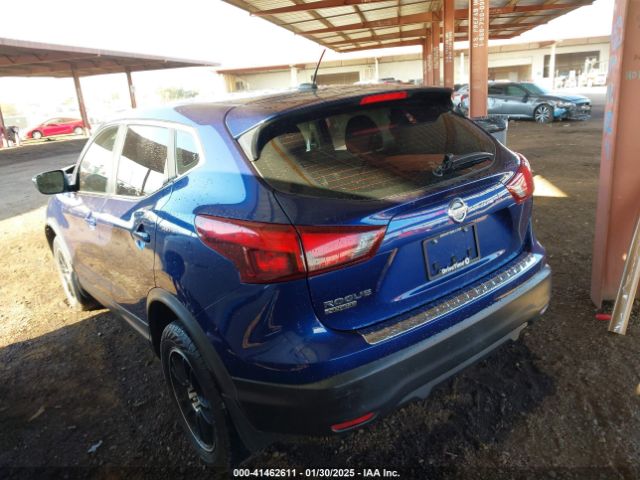 JN1BJ1CP0HW004324 Nissan Rogue Sport S