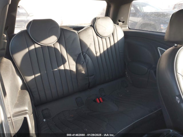 2006 MINI COOPER S WMWRE33516TN27079 Photo 7