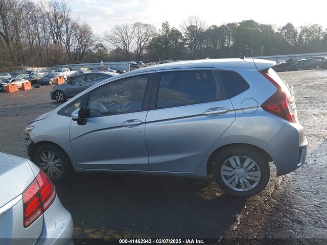 Honda FIT LX 2016 JHMGK5H53GS002151 Image 14