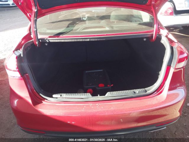 3KPFL4A7XHE022076 KIA FORTE S
