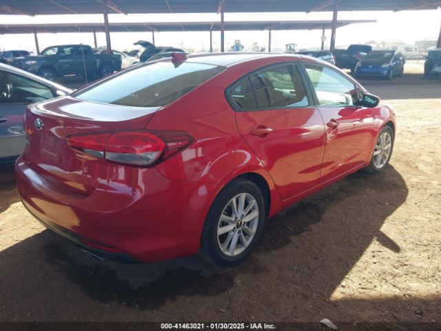 3KPFL4A7XHE022076 KIA FORTE S