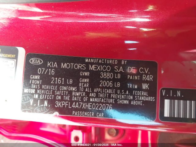 3KPFL4A7XHE022076 KIA FORTE S