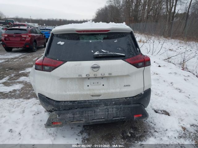 JN8AT3AB6MW206153 Nissan Rogue S Intelligent Awd
