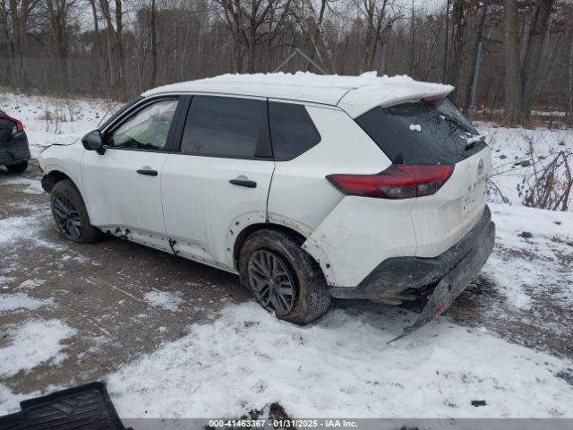 JN8AT3AB6MW206153 Nissan Rogue S Intelligent Awd