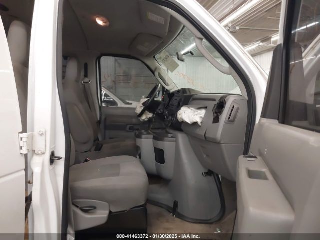 1FBSS3BL7EDA11044 Ford E-350 Super Duty Xlt