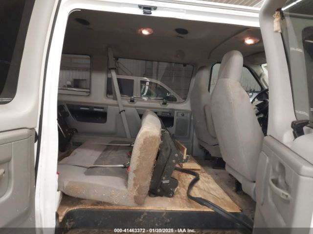 1FBSS3BL7EDA11044 Ford E-350 Super Duty Xlt