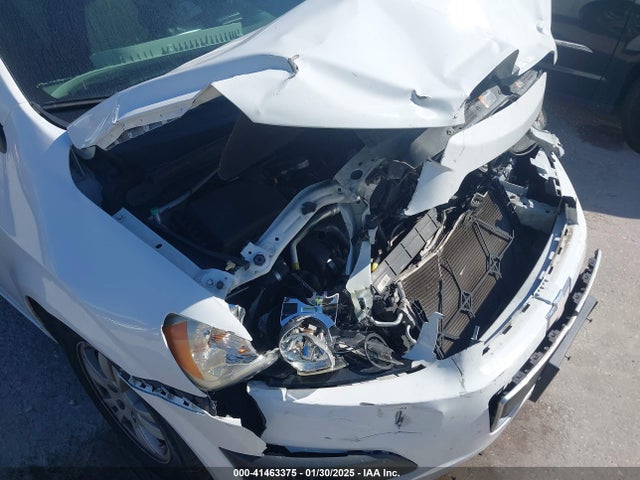 1G1JC5SG0F4155273 Chevrolet Sonic Lt Auto
