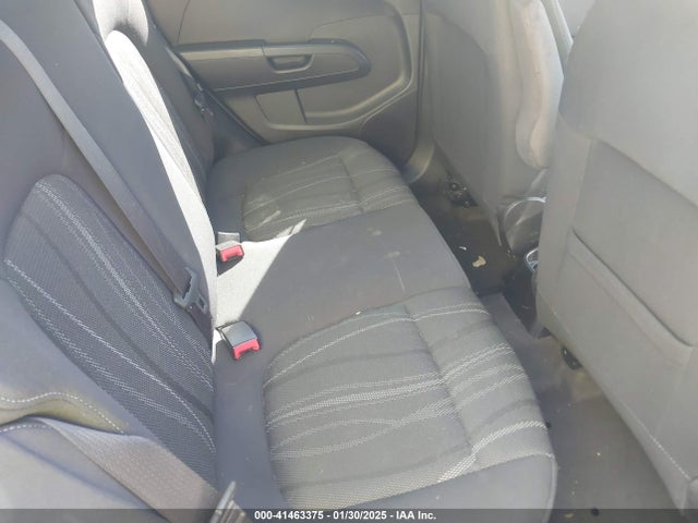 1G1JC5SG0F4155273 Chevrolet Sonic Lt Auto
