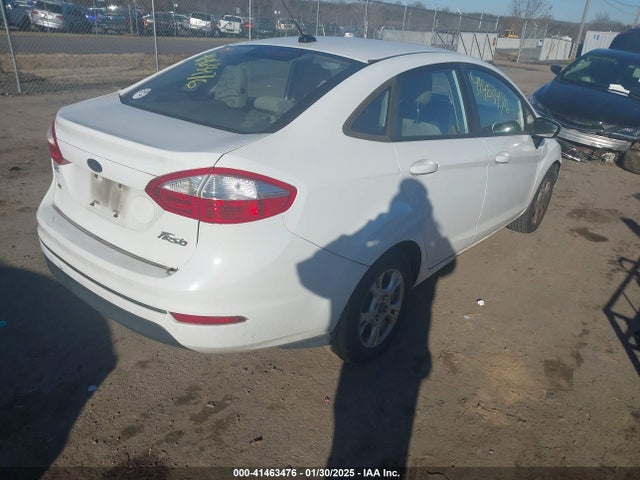 3FADP4BJ0GM142582 Ford FIESTA SE