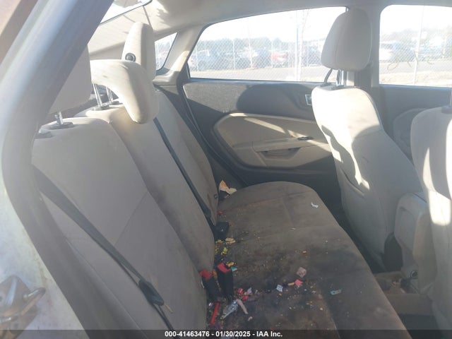 3FADP4BJ0GM142582 Ford FIESTA SE