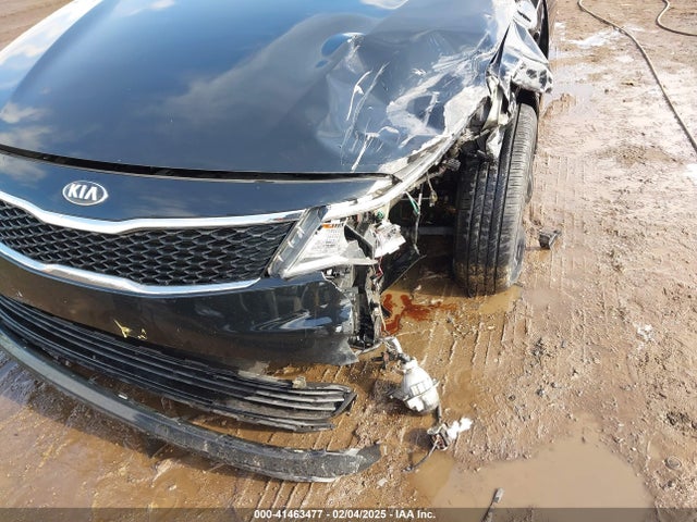 5XXGT4L34JG215786 KIA Optima Lx