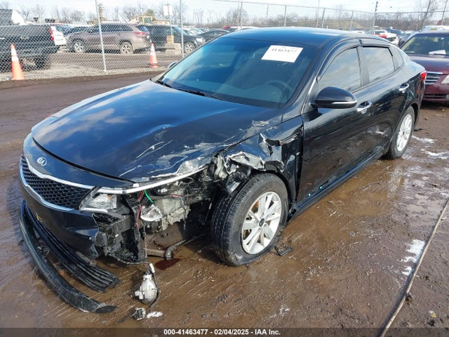 5XXGT4L34JG215786 KIA Optima Lx