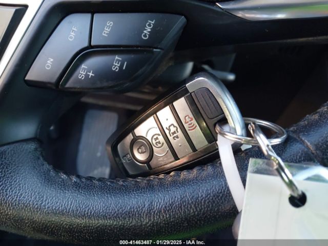 3FA6P0PU5HR153750 Ford Fusion Energi Se Luxury