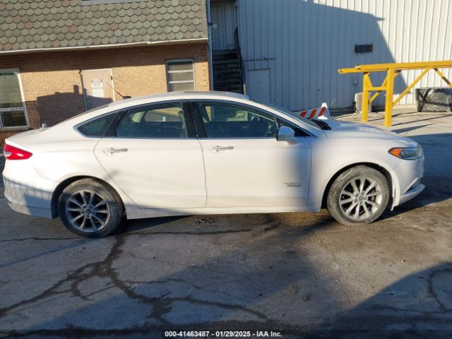 3FA6P0PU5HR153750 Ford Fusion Energi Se Luxury