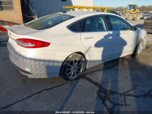 3FA6P0PU5HR153750 Ford Fusion Energi Se Luxury
