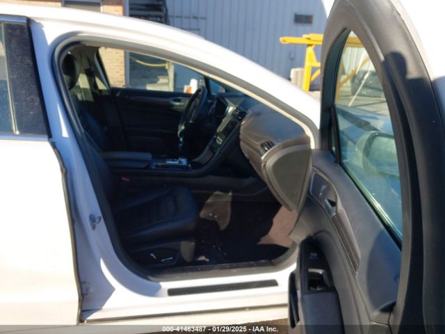 3FA6P0PU5HR153750 Ford Fusion Energi Se Luxury