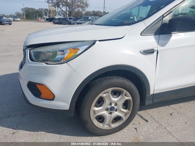 Ford ESCAPE S 2017 1FMCU0F70HUB82451 Image 16