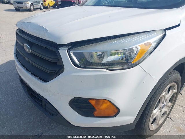 Ford ESCAPE S 2017 1FMCU0F70HUB82451 Image 17
