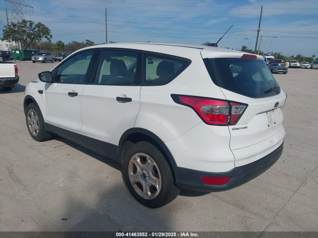 Ford ESCAPE S 2017 1FMCU0F70HUB82451 Image 3