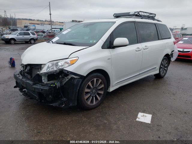 5TDDZ3DC8KS215123 Toyota Sienna Xle Premium 7 Passenger
