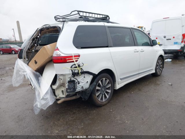 5TDDZ3DC8KS215123 Toyota Sienna Xle Premium 7 Passenger