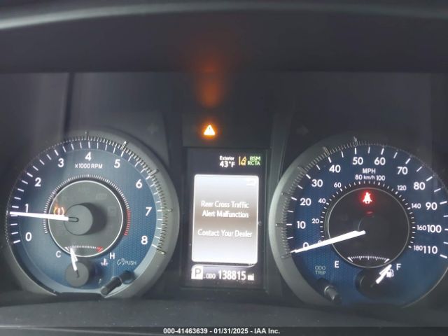 5TDDZ3DC8KS215123 Toyota Sienna Xle Premium 7 Passenger