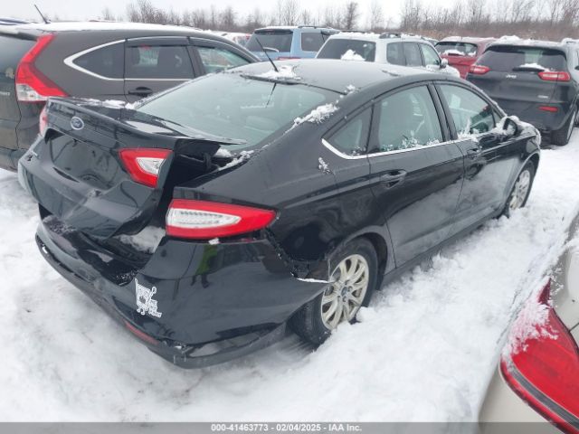 1FA6P0G73F5130882 Ford FUSION S