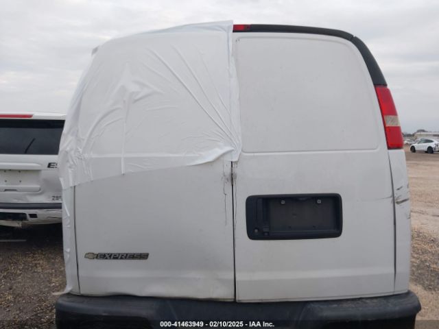 1GCWGAFP0J1275427 Chevrolet Express 2500 Work Van