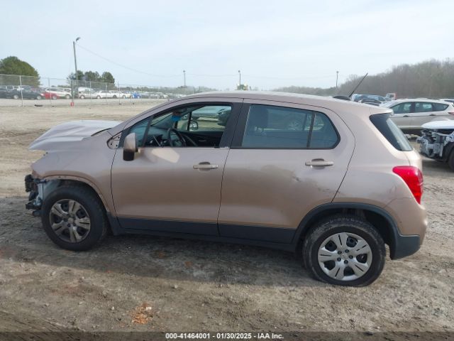 3GNCJKSBXKL122124 Chevrolet TRAX LS