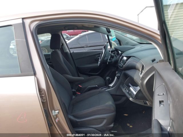 3GNCJKSBXKL122124 Chevrolet TRAX LS