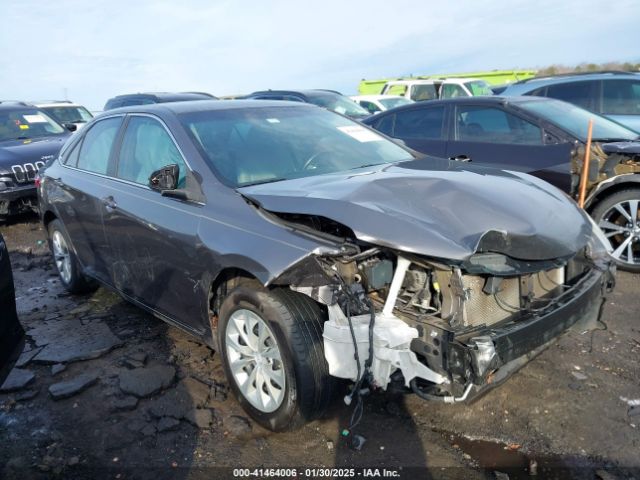 4T1BF1FKXHU324529 Toyota CAMRY LE
