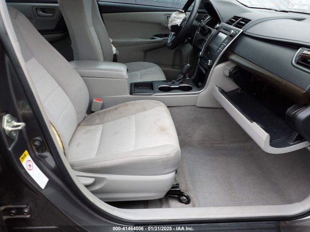 4T1BF1FKXHU324529 Toyota CAMRY LE