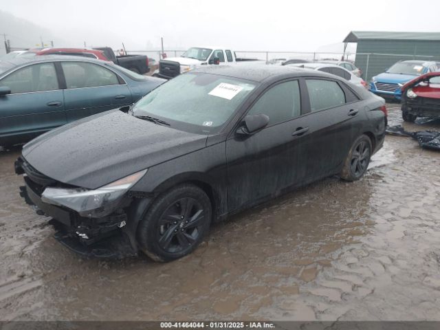 5NPLM4AGXPH090971 Hyundai ELANTRA SEL