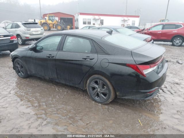 5NPLM4AGXPH090971 Hyundai ELANTRA SEL