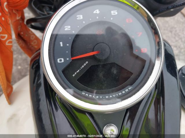 2022 HARLEY-DAVIDSON FXFBS 1HD1YLK17NB053325 Photo 6