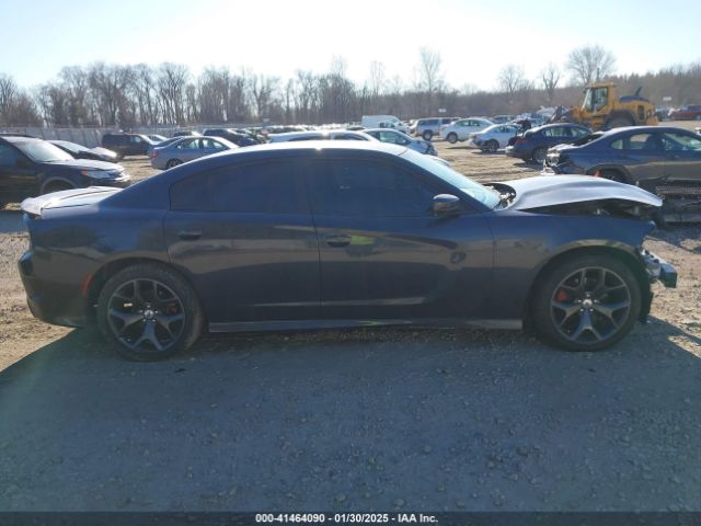 2C3CDXHG9KH527288 Dodge Charger Gt Rwd