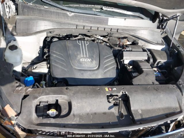 5XYPGDA56HG208367 KIA Sorento 3.3l Lx