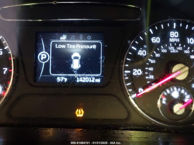 5XYPGDA56HG208367 KIA Sorento 3.3l Lx