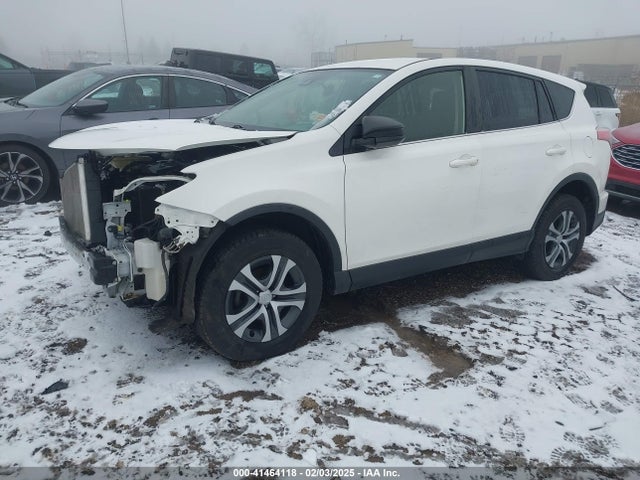 JTMBFREV3HJ167104 Toyota RAV4 LE