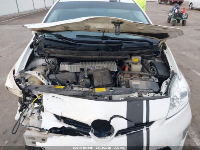 JTDKN3DUXE0386894 Toyota Prius Four