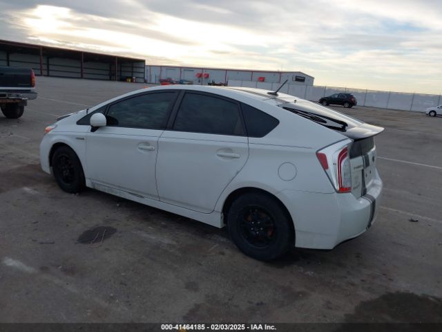 JTDKN3DUXE0386894 Toyota Prius Four