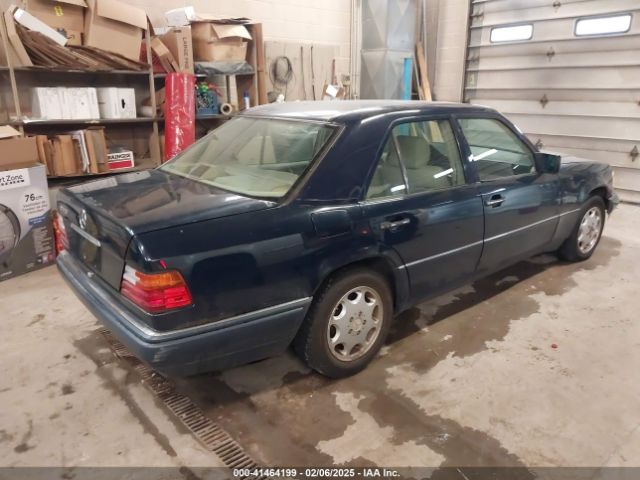1994 MERCEDES-BENZ E WDBEA32E7RC137881 Photo 3
