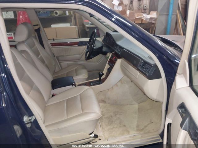 1994 MERCEDES-BENZ E WDBEA32E7RC137881 Photo 4