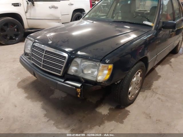 1994 MERCEDES-BENZ E WDBEA32E7RC137881 Photo 5