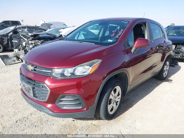 3GNCJKSB8HL159018 Chevrolet TRAX LS